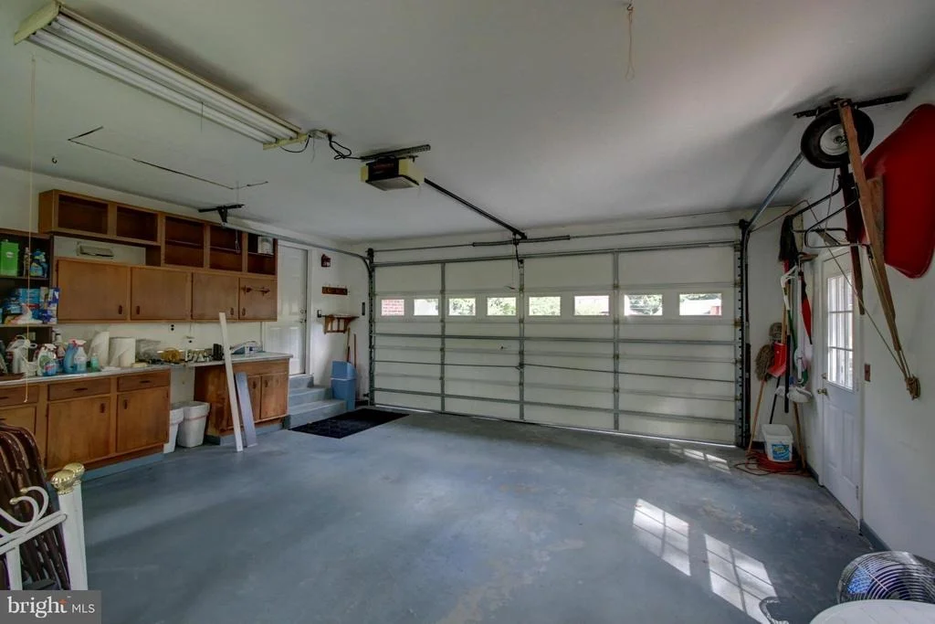 Photo of 16101 ROBLYNN COURT