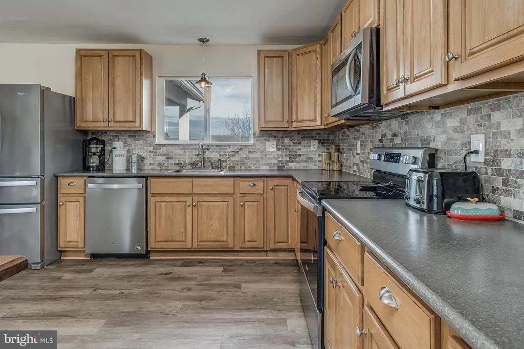 Photo of 3916 VALLEY VIEW ROAD