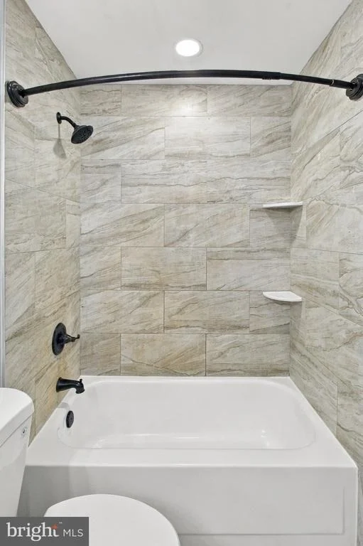 Photo of 12432 MELLING LANE