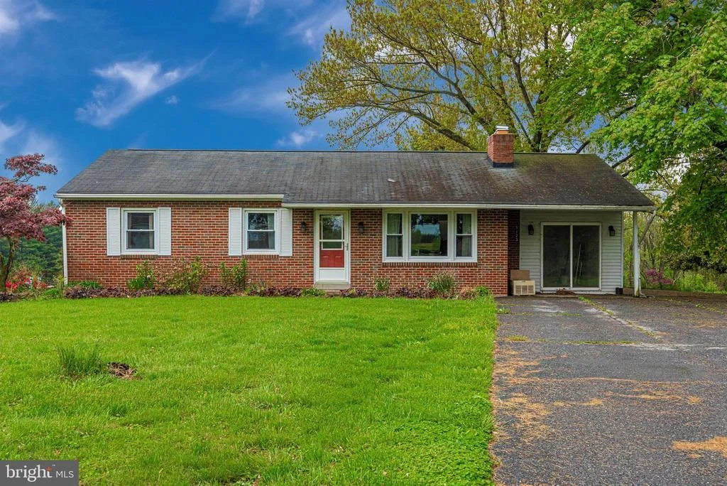 Photo of 8123 BALL ROAD