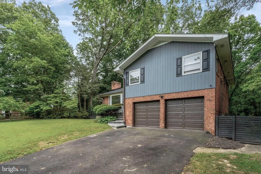 Photo of 9809 ASHBY ROAD