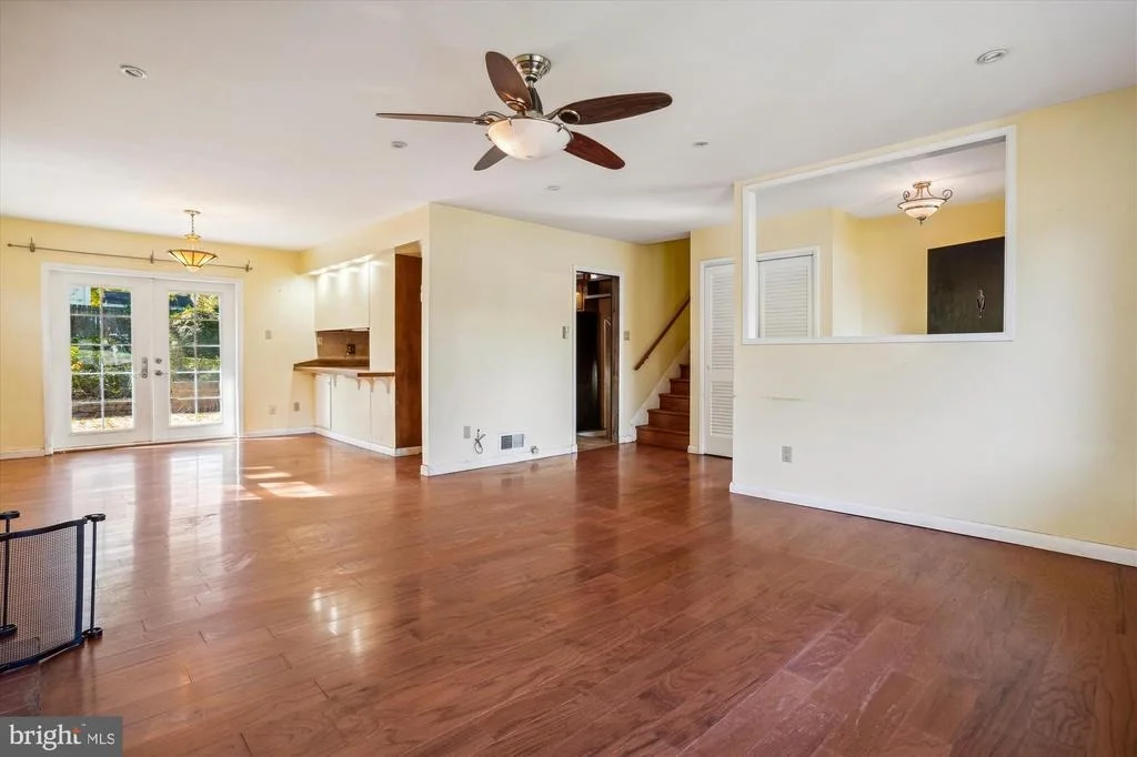 Photo of 5406 NUTTING DRIVE