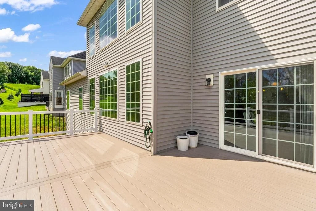 Photo of 2754 HILLFIELD DRIVE