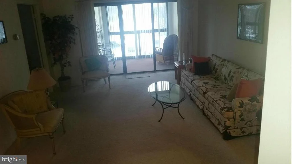 Photo of Unit 3301 at 15115 INTERLACHEN DRIVE