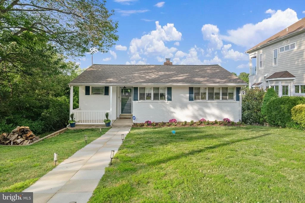 Photo of 1210 SEVERNVIEW DRIVE