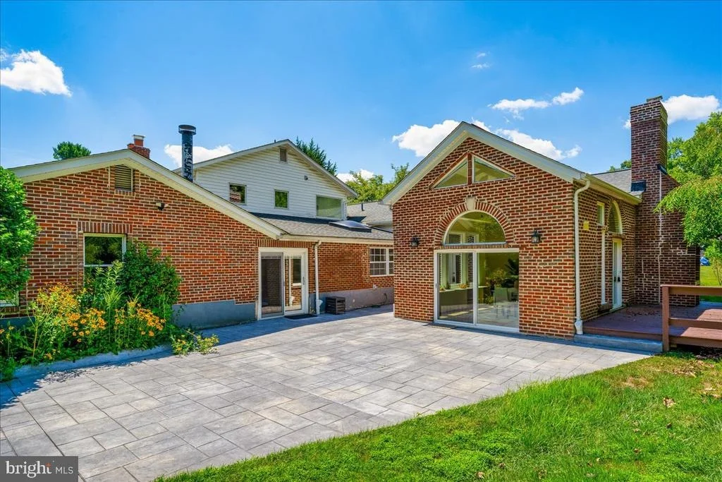 Photo of 708 HOBBS DRIVE