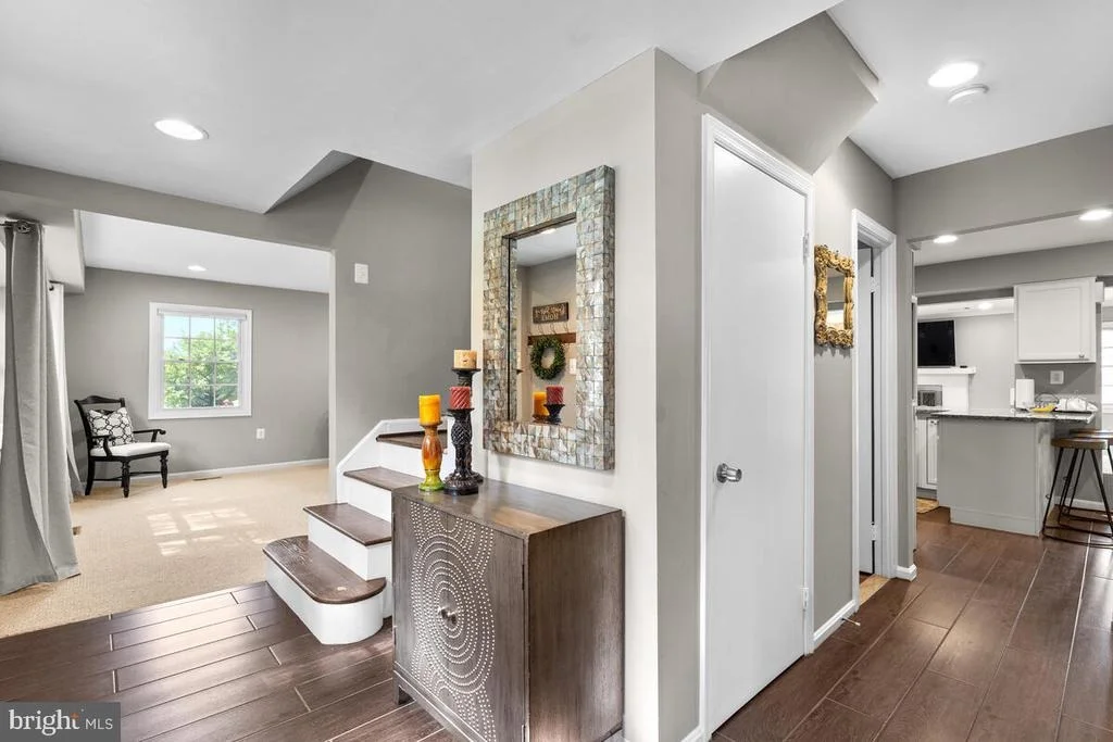 Photo of 14028 BREEZE HILL LANE