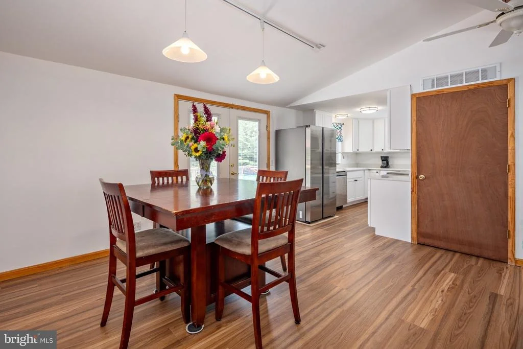 Photo of 1045 DOYLE ROAD