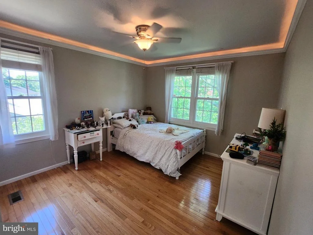 Photo of 9621 PODIUM DRIVE