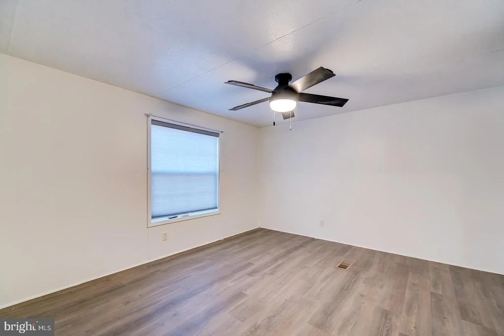 Photo of 22926 CYPRESS DRIVE