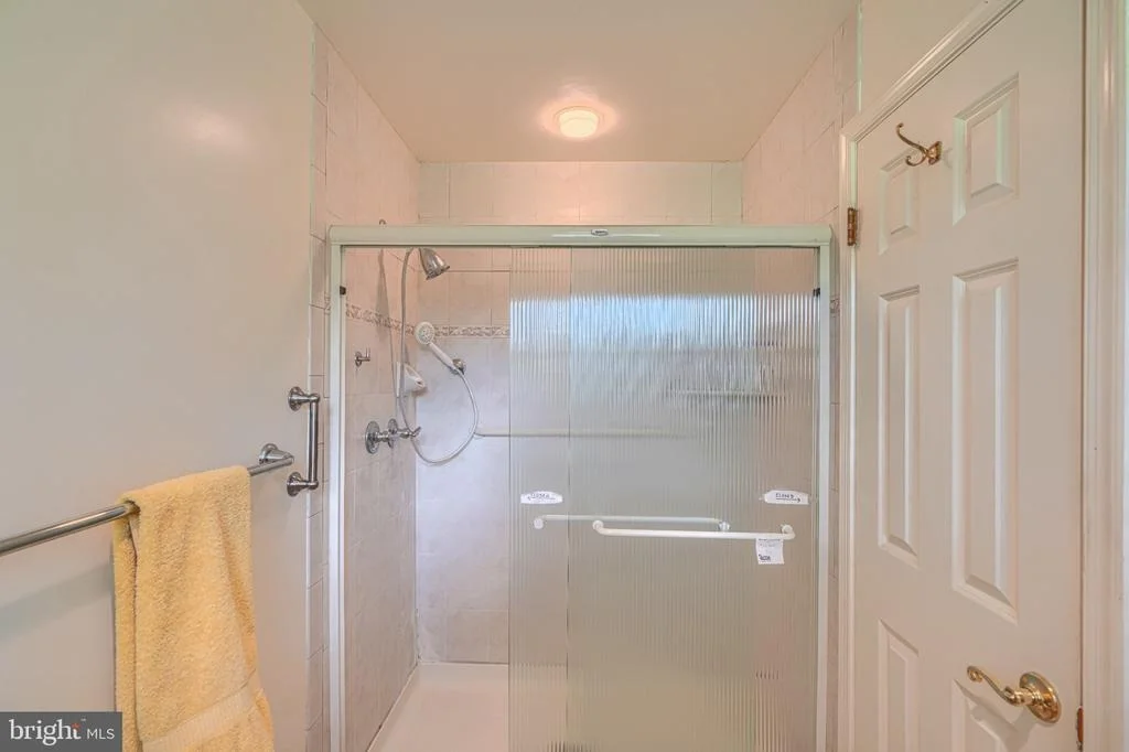 Photo of 16331 MARKOE