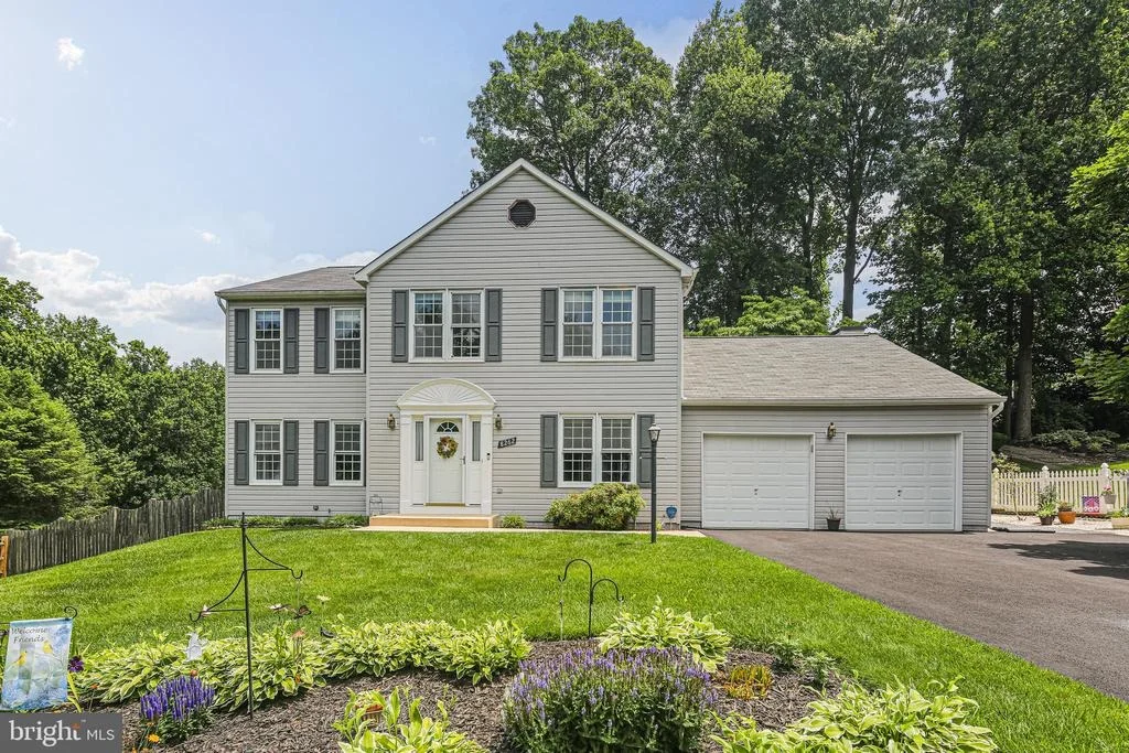 Photo of 8262 RIPPLING BRANCH ROAD