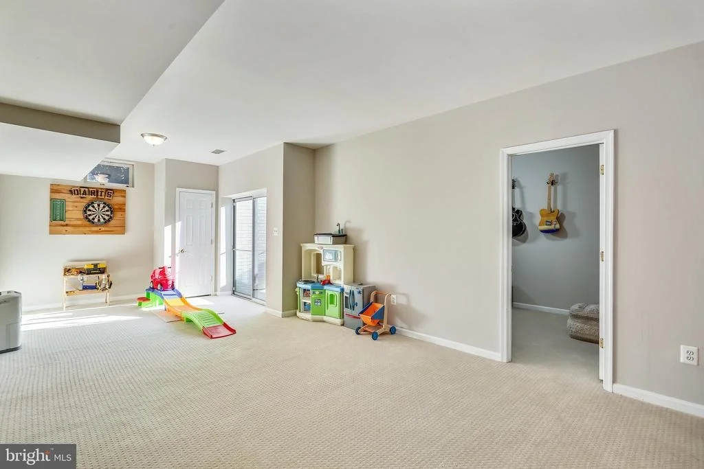 Photo of 9517 GREENEL ROAD