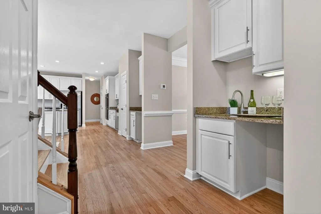 Photo of 9 SEWALL COURT