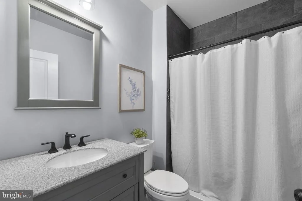 Photo of 688 NORTH CHANDLER DRIVE