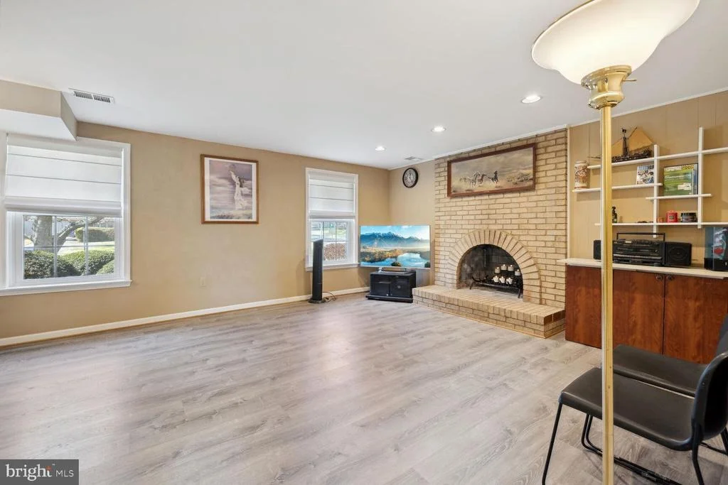 Photo of 4703 IRIS PLACE