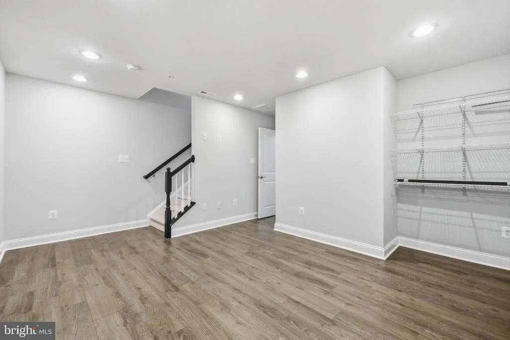 Photo of 7130 BANBURY DRIVE