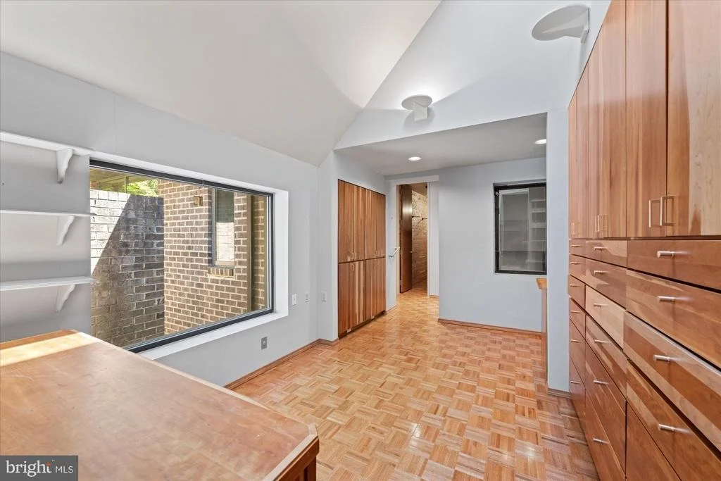 Photo of 7575 POTOMAC FALL ROAD