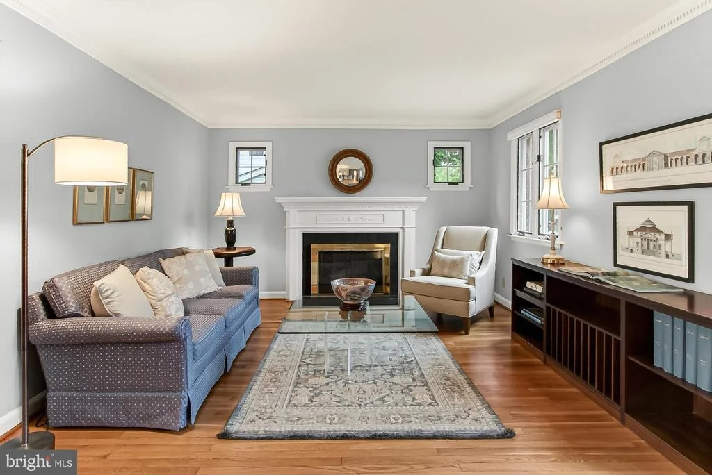 Photo of 809 ENDERBY DRIVE