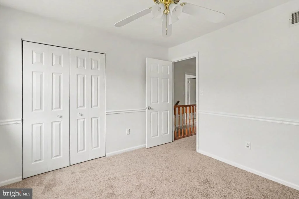 Photo of 737 FOX CHASE CIRCLE