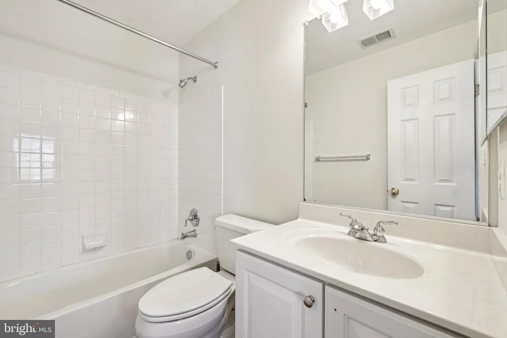 Photo of 517 WET SAND DRIVE