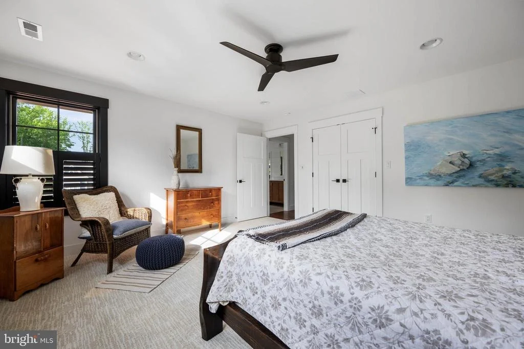 Photo of 516 SEAGULL DRIVE