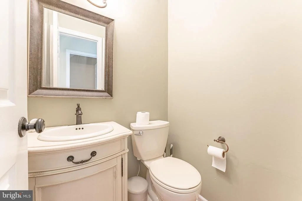 Photo of 11 CHATEAU CIRCLE