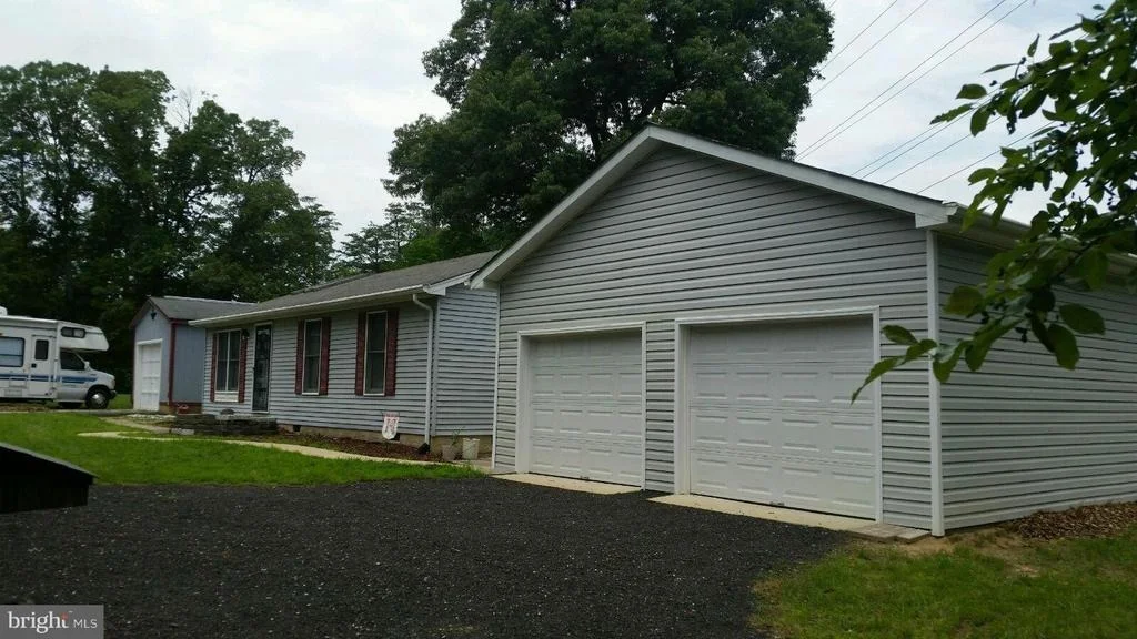 Photo of 721 WHITE SANDS DRIVE