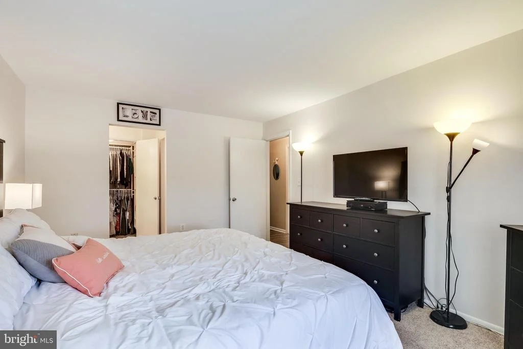 Photo of Unit 5 at 10075 WINDSTREAM DRIVE