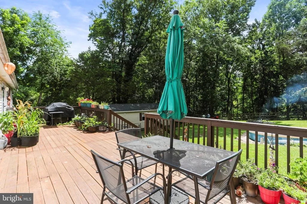 Photo of 964 AUBEL ROAD