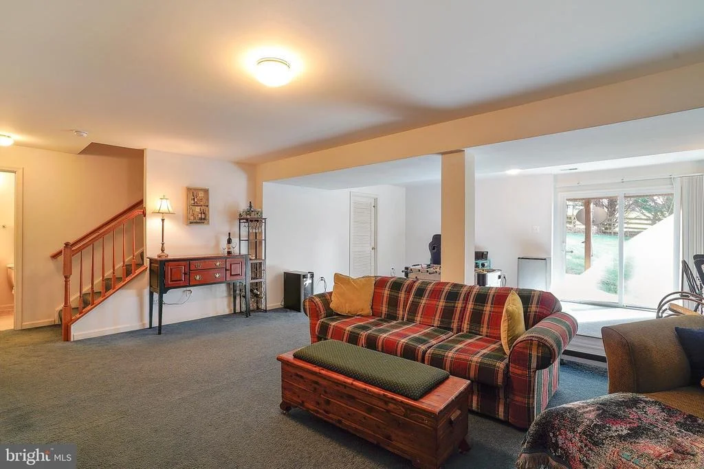 Photo of 2244 CHEROKEE DRIVE
