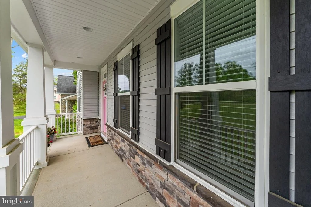 Photo of 15609 THOROUGHFARE ROAD