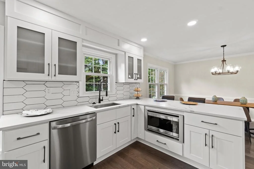 Photo of 14724 BOTANY WAY