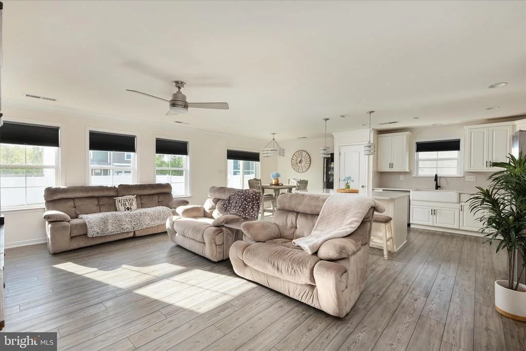 Photo of 339 EURASIAN DRIVE
