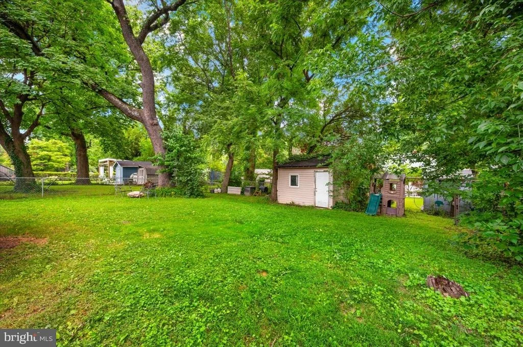 Photo of 10113 DAY AVENUE