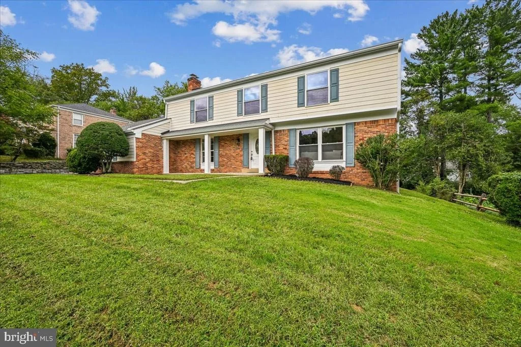Photo of 8807 BELLS MILL ROAD