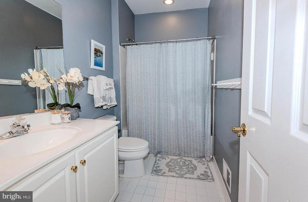 Photo of 1651 TRAWLER LANE