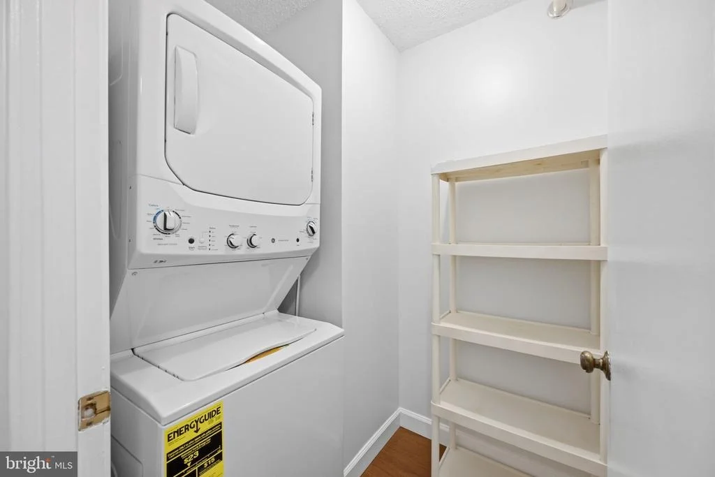 Photo of Unit 4124 at 15100 INTERLACHEN DRIVE
