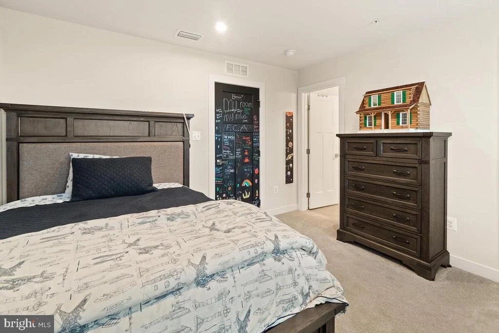 Photo of 322 INGALLS DRIVE