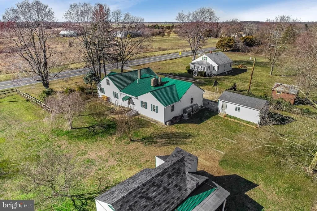 Photo of 3502 BAYSIDE DRIVE