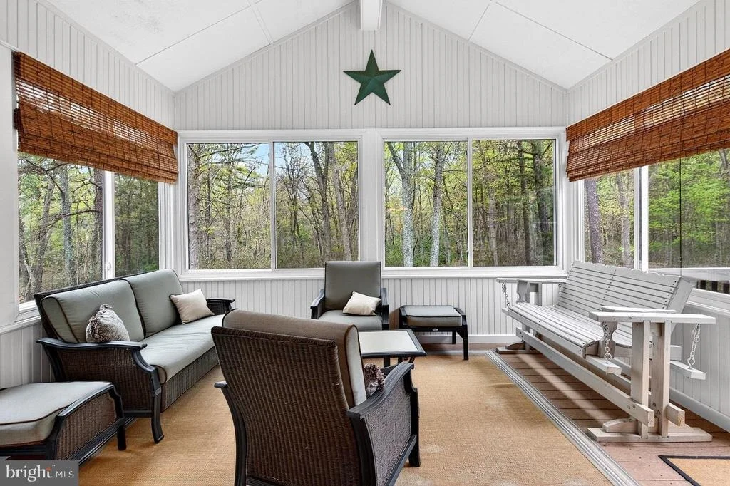 Photo of 77 HEMLOCK DRIVE