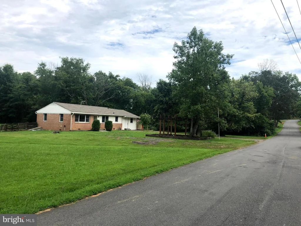Photo of 19956 BROAD RUN DRIVE