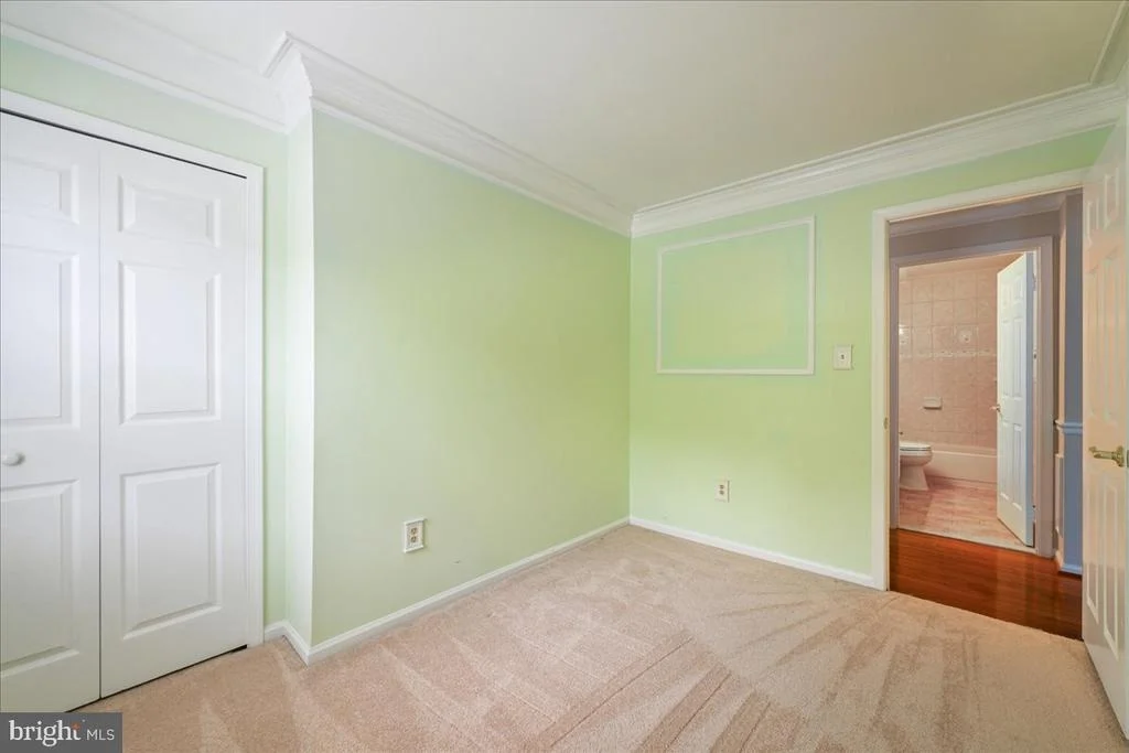 Photo of 7592 RUXTON DRIVE