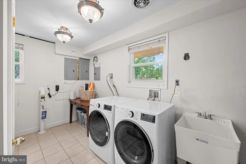 Photo of 816 CONSTELLATION DRIVE