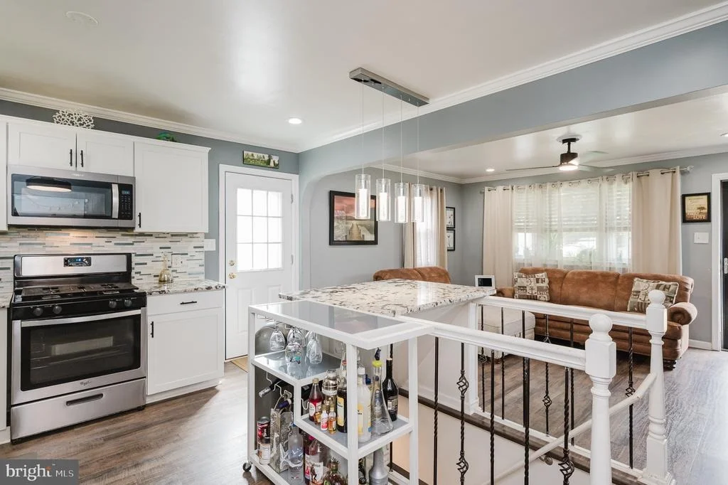 Photo of 403 WEBB LANE