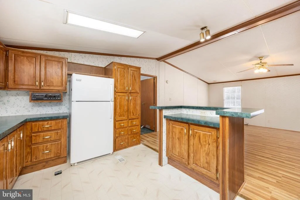 Photo of 22147 ROYAL OAK ROAD