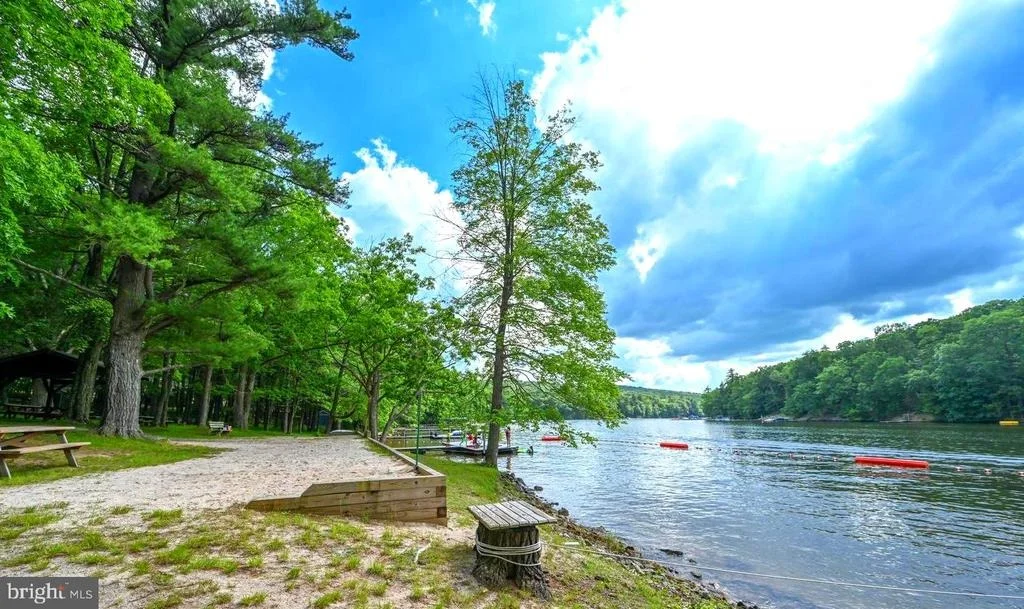 Photo of 185 HIDDEN VALLEY LANE