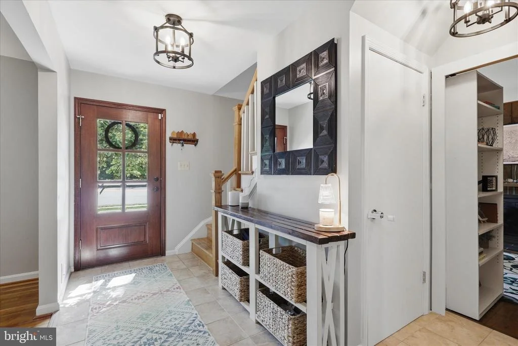 Photo of 8604 RIVERSIDE ROAD