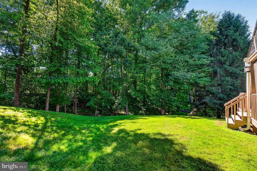 Photo of 1808 BATTEN HOLLOW ROAD
