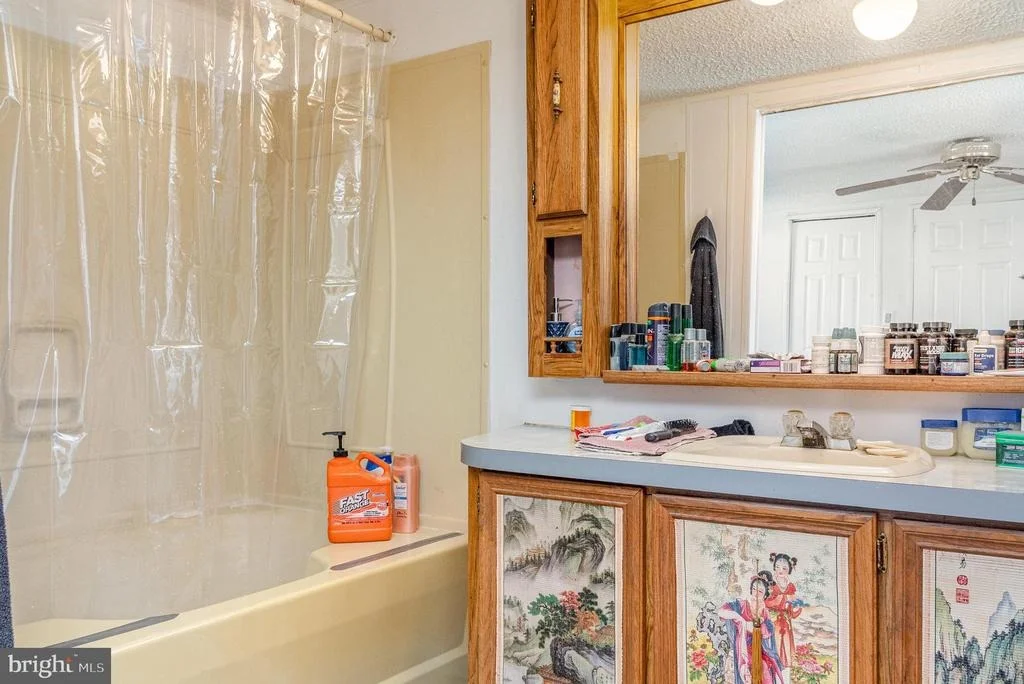 Photo of 63 PEPPERMINT LANE
